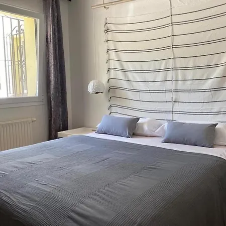 2755 Villa *